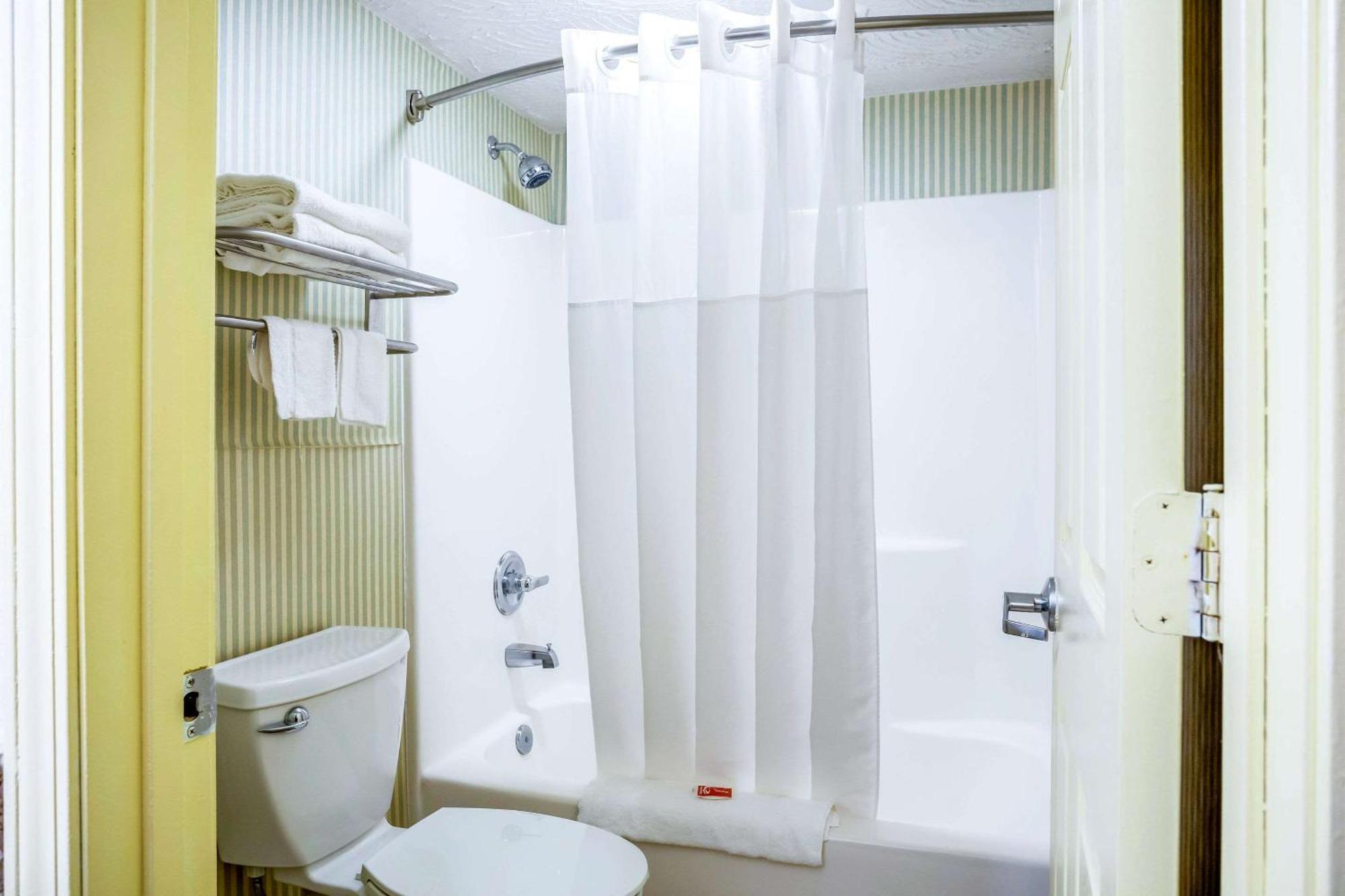 Econo Lodge Huntington - Barboursville University Area Luaran gambar