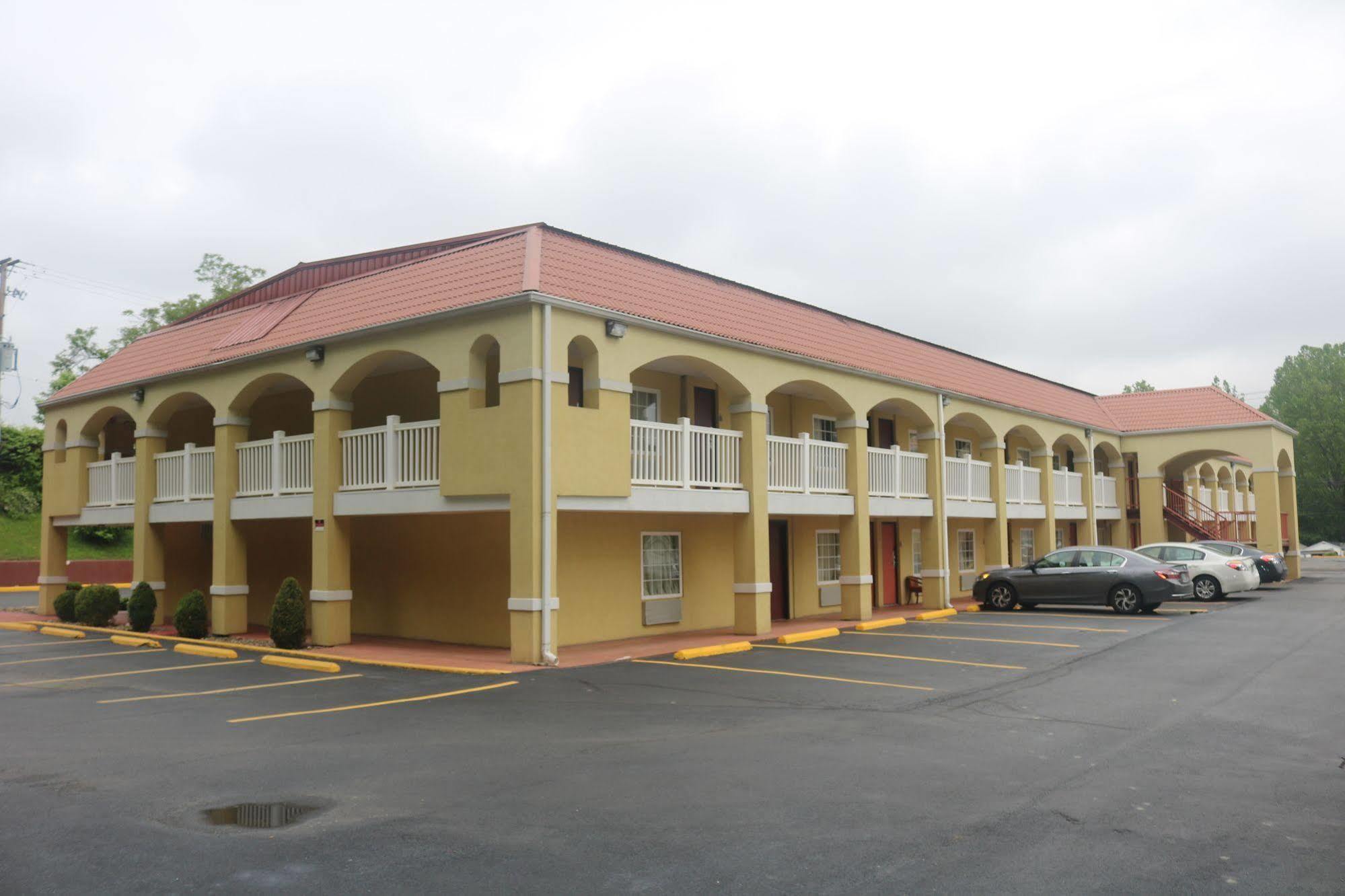 Econo Lodge Huntington - Barboursville University Area Luaran gambar