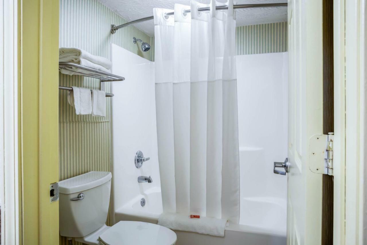Econo Lodge Huntington - Barboursville University Area Luaran gambar